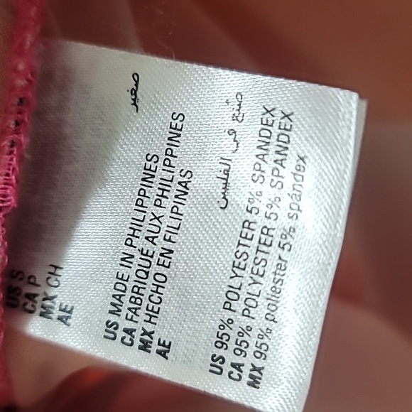 Cold Shoulder Top - Picture 3 of 8